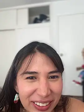 AlessiaVix online show from 12, 4, 2026