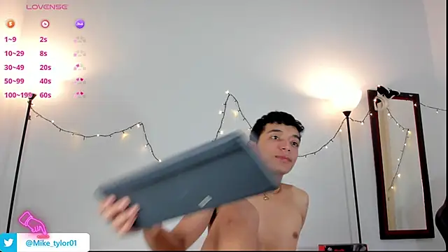 mike tylor01 online show from 10, 3, 2025