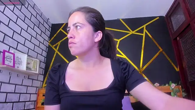 kathina giraldo online show from 18, 12, 2024