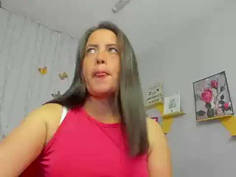 kathina giraldo online show from 24, 1, 2025