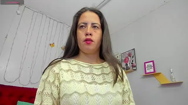 kathina giraldo online show from 6, 3, 2025