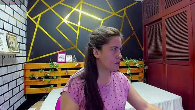 kathina giraldo online show from 22, 10, 2025