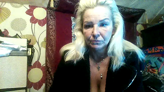 CassandraSandra44 online show from 14, 2, 2026