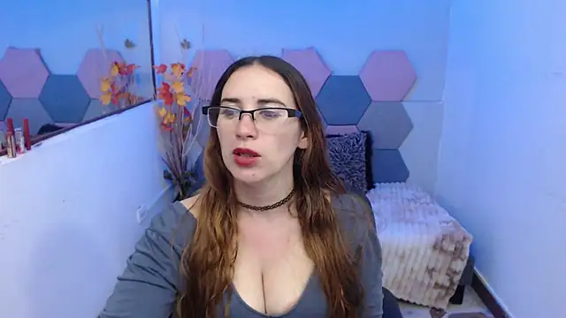 CharloteTaylor  online show from 12, 3, 2026