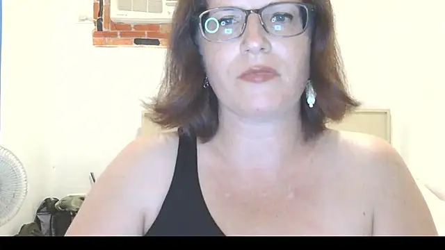 CrimsonMistress online show from 2, 3, 2026