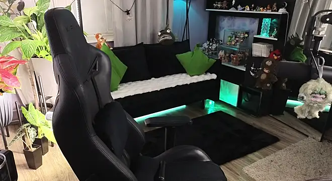 KiraLiLime online show from 3, 6, 2026