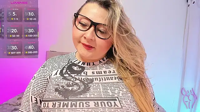 Snapshot of Kharla_Marin chatting on 17, 6, 2026 Kharla Marin online show from 17, 6, 2026