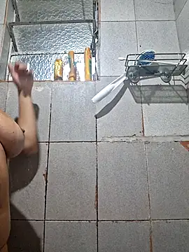 Sweet-diamondxxx online show from 4, 2, 2026