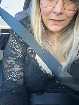 EmyLana online show from 15, 2, 2025