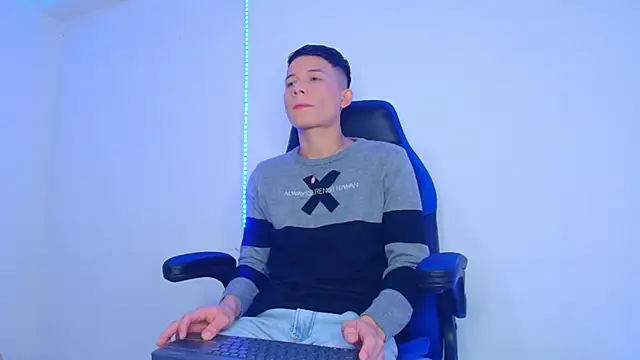 Snapshot of bryamer_19 chatting on 5, 2, 2025 bryamer 19 online show from 5, 2, 2025