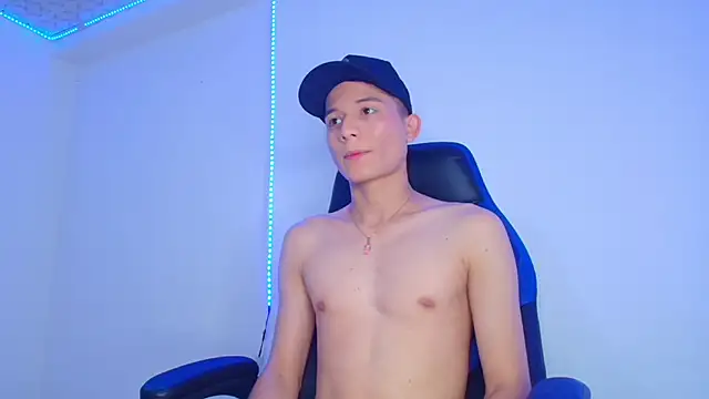 Snapshot of bryamer_19 chatting on 11, 2, 2025 bryamer 19 online show from 11, 2, 2025