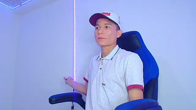 Snapshot of bryamer_19 chatting on 15, 2, 2025 bryamer 19 online show from 15, 2, 2025