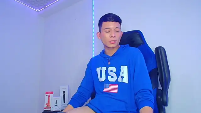 Snapshot of bryamer_19 chatting on 2, 3, 2025 bryamer 19 online show from 2, 3, 2025