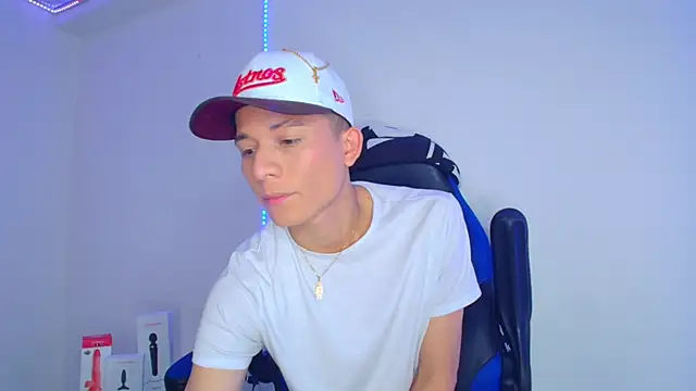 Snapshot of bryamer_19 chatting on 3, 3, 2025 bryamer 19 online show from 3, 3, 2025