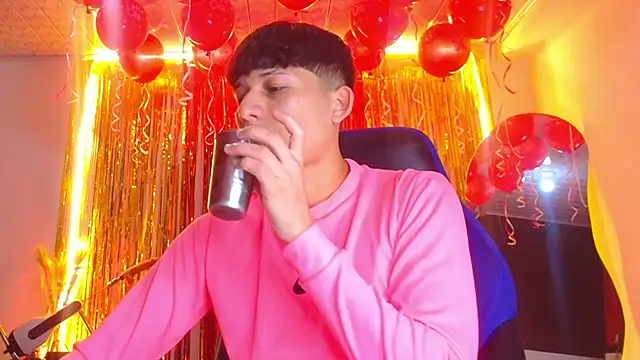 Snapshot of bryamer_19 chatting on 30, 9, 2025 bryamer 19 online show from 30, 9, 2025