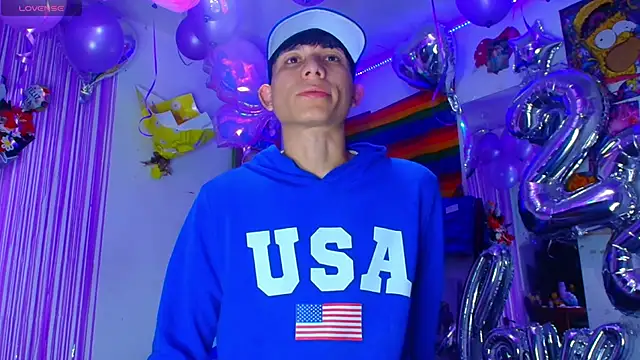 Snapshot of bryamer_19 chatting on 14, 10, 2025 bryamer 19 online show from 14, 10, 2025