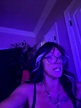 Snapshot of karrmmaa chatting on 16, 11, 2025 karrmmaa online show from 16, 11, 2025