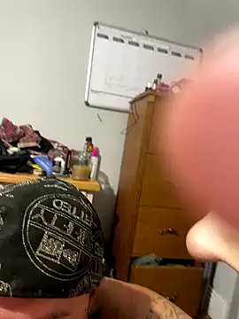 Snapshot of degiggxxx chatting on 12, 9, 2025 degiggxxx online show from 12, 9, 2025