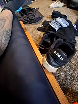 Snapshot of degiggxxx chatting on 9, 11, 2025 degiggxxx online show from 9, 11, 2025