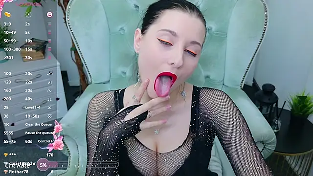 SarahStanley online show from 24, 2, 2025