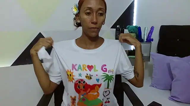 Snapshot of ZashaRomero chatting on 27, 2, 2025 ZashaRomero online show from 27, 2, 2025