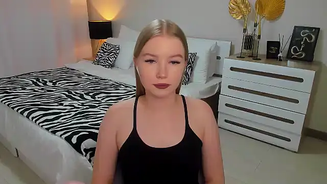 shy  lady online show from 31, 1, 2025