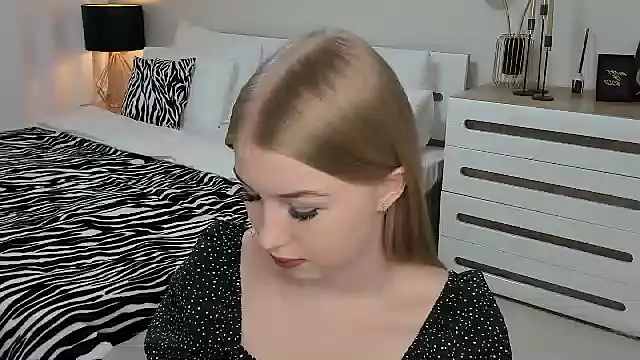 shy  lady online show from 16, 3, 2025