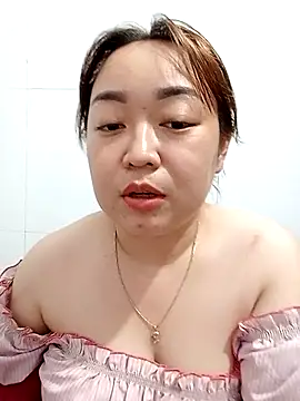 VyOanh2K online show from 24, 2, 2025