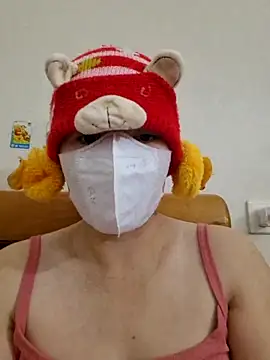 Snapshot of Susu204 chatting on 4, 12, 2024 Susu204 online show from 4, 12, 2024