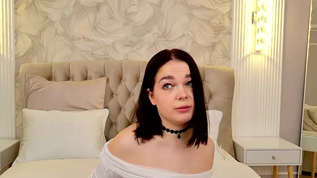 Snapshot of DeniseReese chatting on 4, 3, 2025 DeniseReese online show from 4, 3, 2025