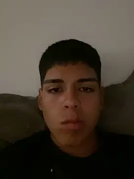 Snapshot of Edu_zzs2 chatting on 29, 10, 2025 Edu zzs2 online show from 29, 10, 2025