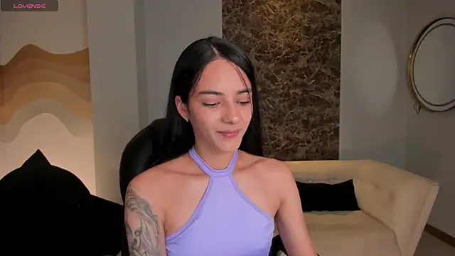 Snapshot of HannahJamesX chatting on 18, 1, 2025 HannahJamesX online show from 18, 1, 2025