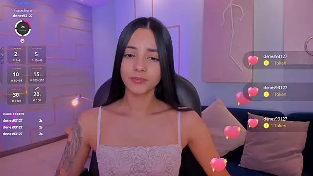 Snapshot of HannahJamesX chatting on 5, 2, 2025 HannahJamesX online show from 5, 2, 2025