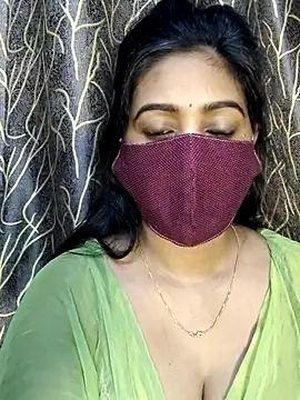 Snapshot of Monalisha_G chatting on 4, 6, 2026 Monalisha G online show from 4, 6, 2026