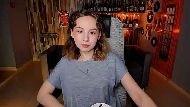 JasmineMilko online show from 28, 2, 2026