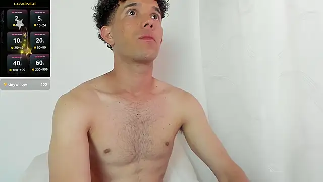 Snapshot of hghilltop chatting on 2, 1, 2025 hghilltop online show from 2, 1, 2025