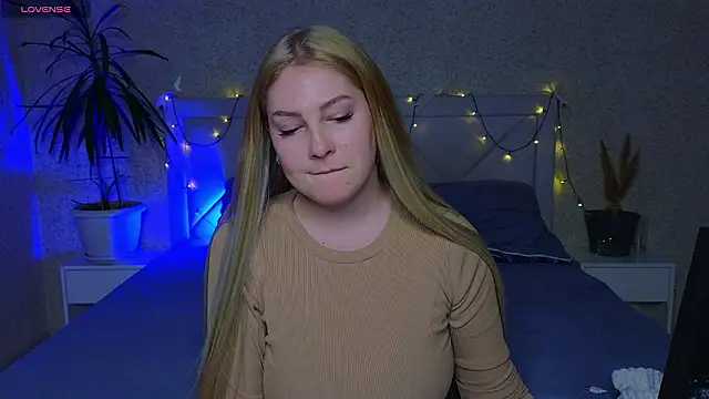 Catherine River online show from 25, 3, 2026