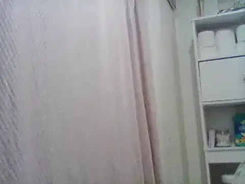 Snapshot of burrkitty chatting on 13, 12, 2024 burrkitty online show from 13, 12, 2024