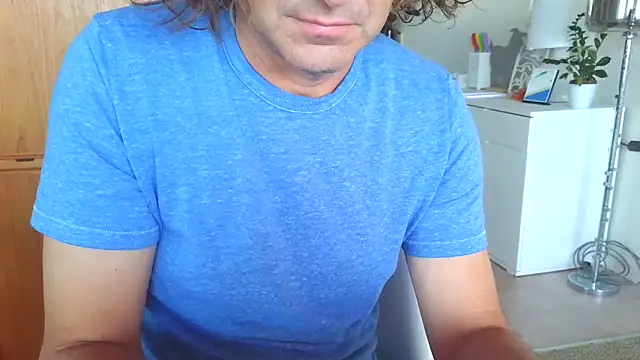 costanza7070 online show from 1, 2, 2026