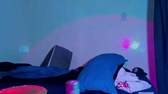 Snapshot of Piggy_Eddy chatting on 28, 2, 2026 Piggy Eddy online show from 28, 2, 2026