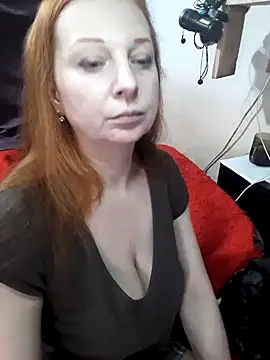 Redheadgreeneyed-maks online show from 4, 2, 2025