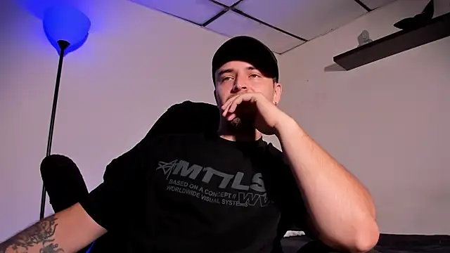 james connor2 online show from 25, 3, 2026