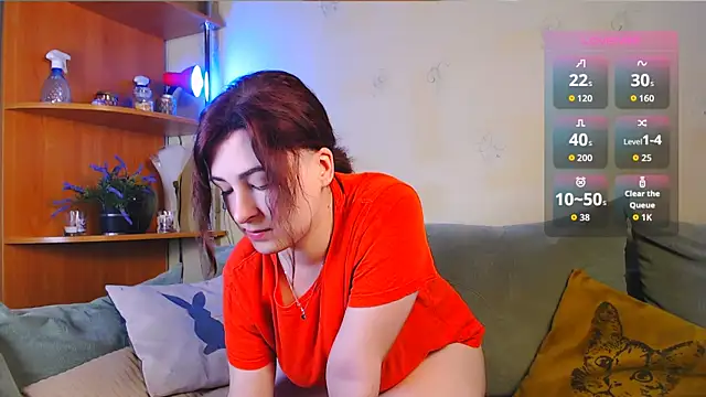 Caroline1995 online show from 2, 12, 2025