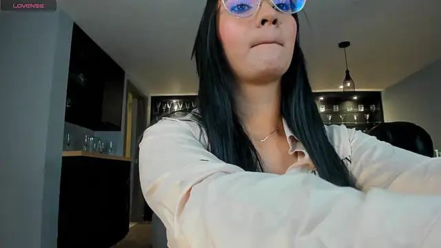 Snapshot of NatyFerrer_ chatting on 10, 1, 2025 NatyFerrer online show from 10, 1, 2025