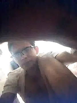 Snapshot of VL25DN26 chatting on 19, 3, 2025 VL25DN26 online show from 19, 3, 2025