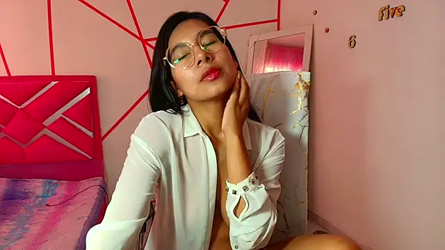 Snapshot of _Jessi29_ chatting on 19, 1, 2025  Jessi29  online show from 19, 1, 2025