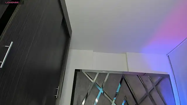 samaay07  online show from 25, 10, 2025