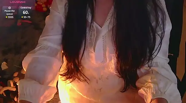 Snapshot of TimmyZi chatting on 23, 12, 2024 TimmyZi online show from 23, 12, 2024