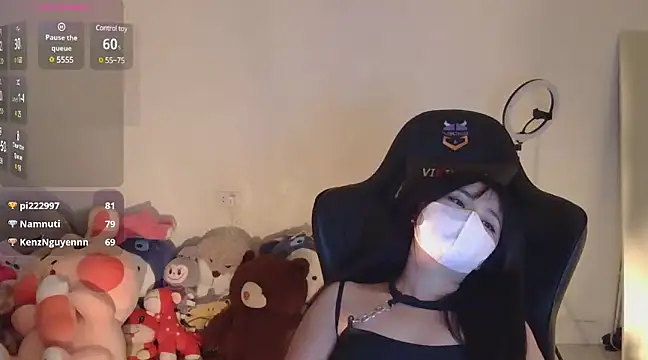 Snapshot of TimmyZi chatting on 27, 12, 2024 TimmyZi online show from 27, 12, 2024