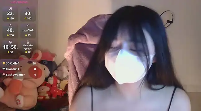 Snapshot of TimmyZi chatting on 2, 1, 2025 TimmyZi online show from 2, 1, 2025